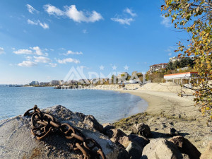 Мезонет в гр. Св. Влас, с панорамна гледка към морето