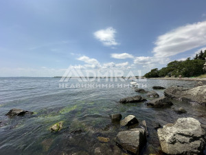 Едностаен апартамент в затворен комплекс до южния централен плаж, гр. Поморие